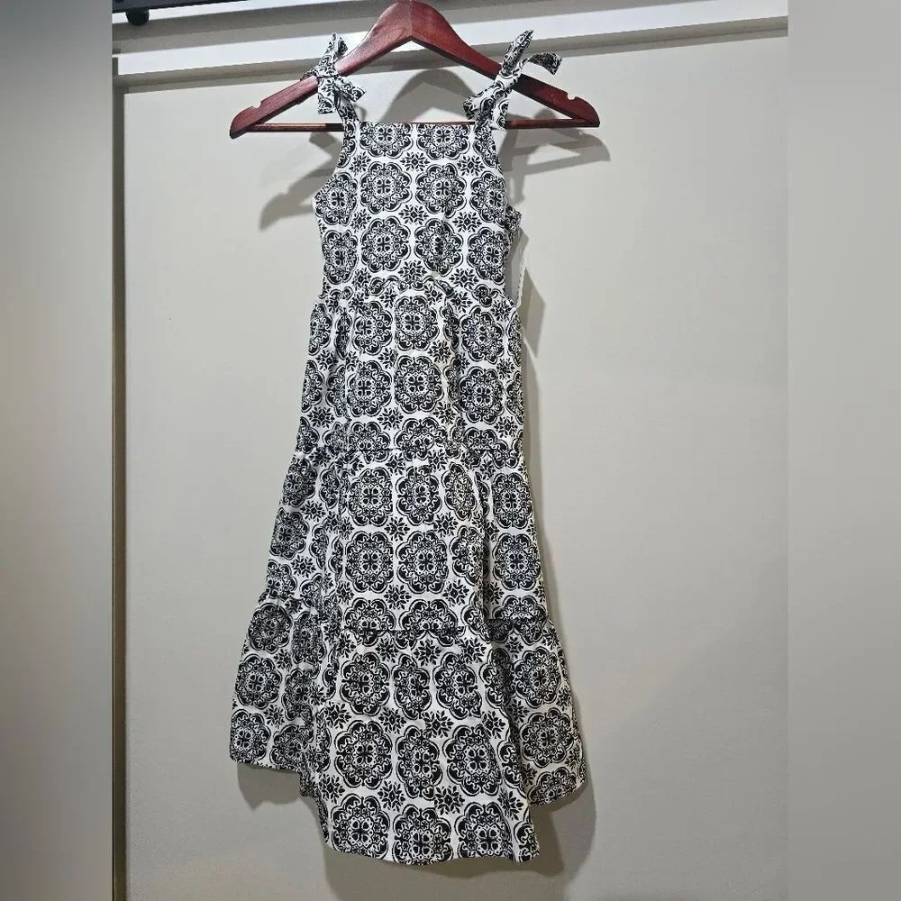 Btween Girls Ruffled Maxi Dress NWT Size 8 Black And White Matching Sunglasses
